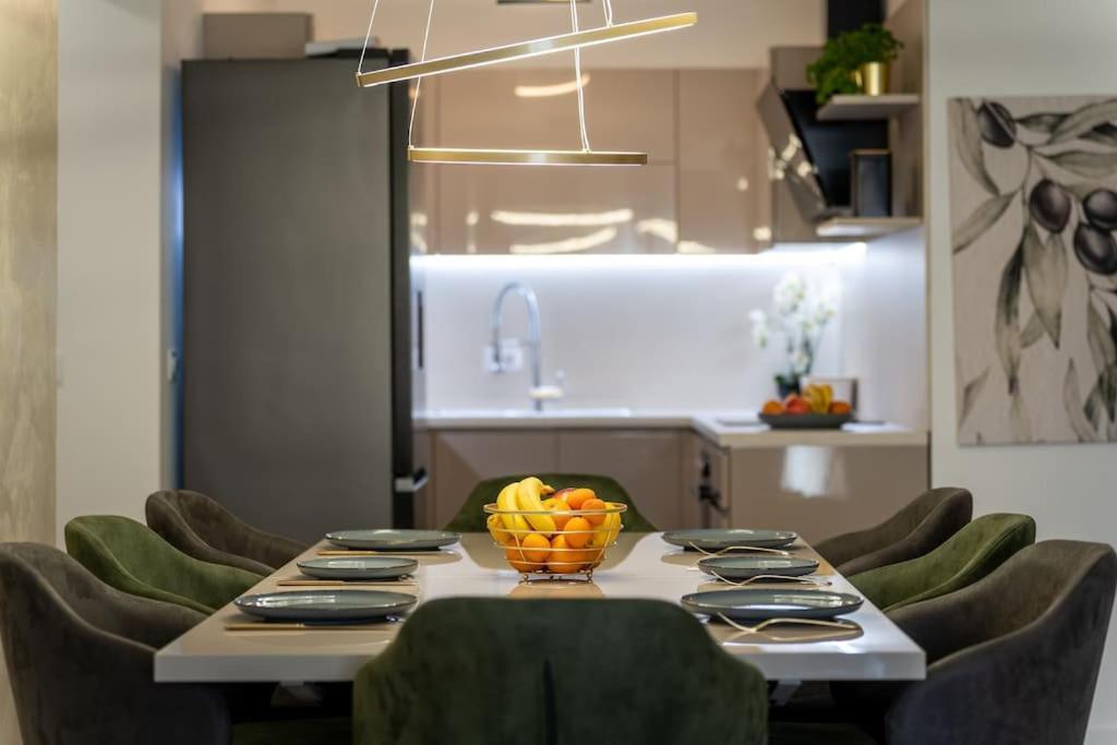 Capsula Luxury Apartment Umag Exterior photo